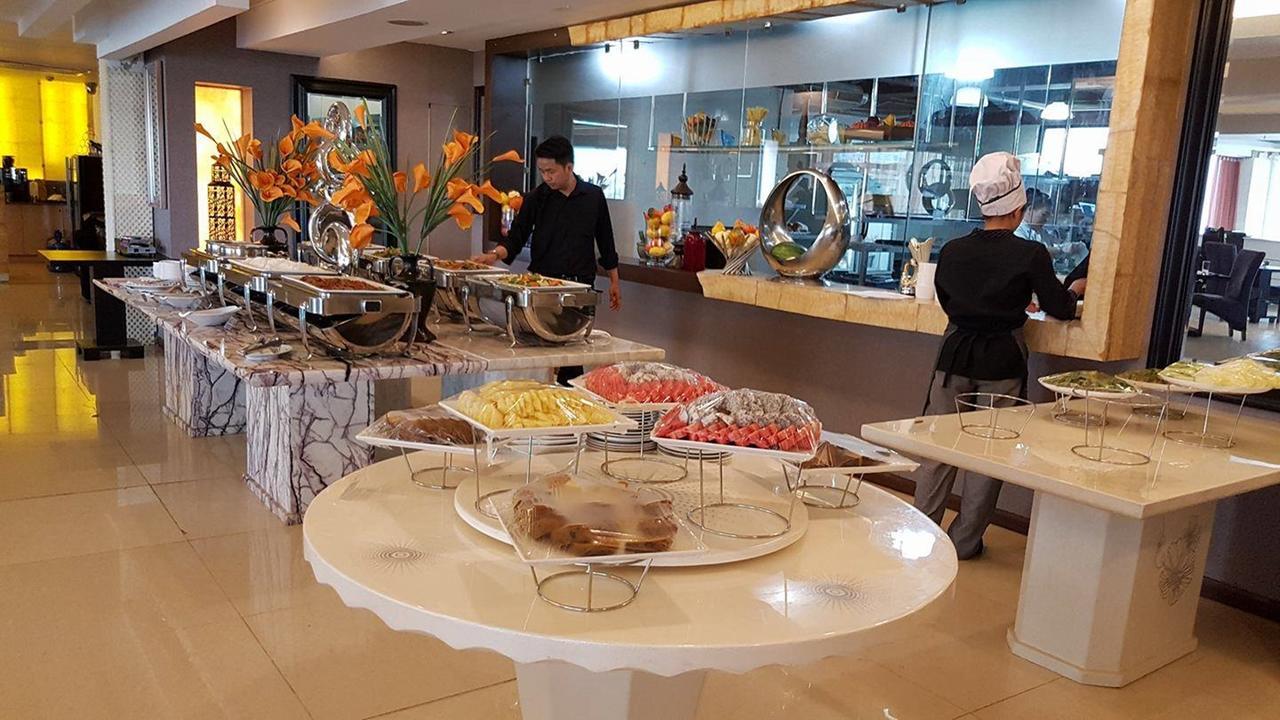 Rashmi'S Plaza Hotel Βιεντιάν Εξωτερικό φωτογραφία