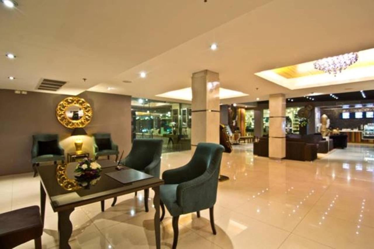 Rashmi'S Plaza Hotel Βιεντιάν Εξωτερικό φωτογραφία